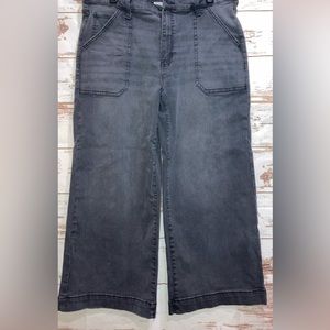 Women’s ankle wide leg jeans size 16